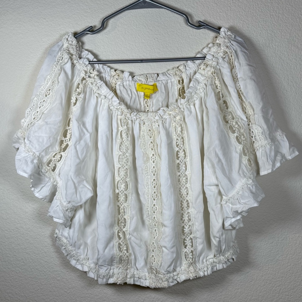 Euro Summer off White Lace Trimmed Women's Top cropped Fairy boho Large